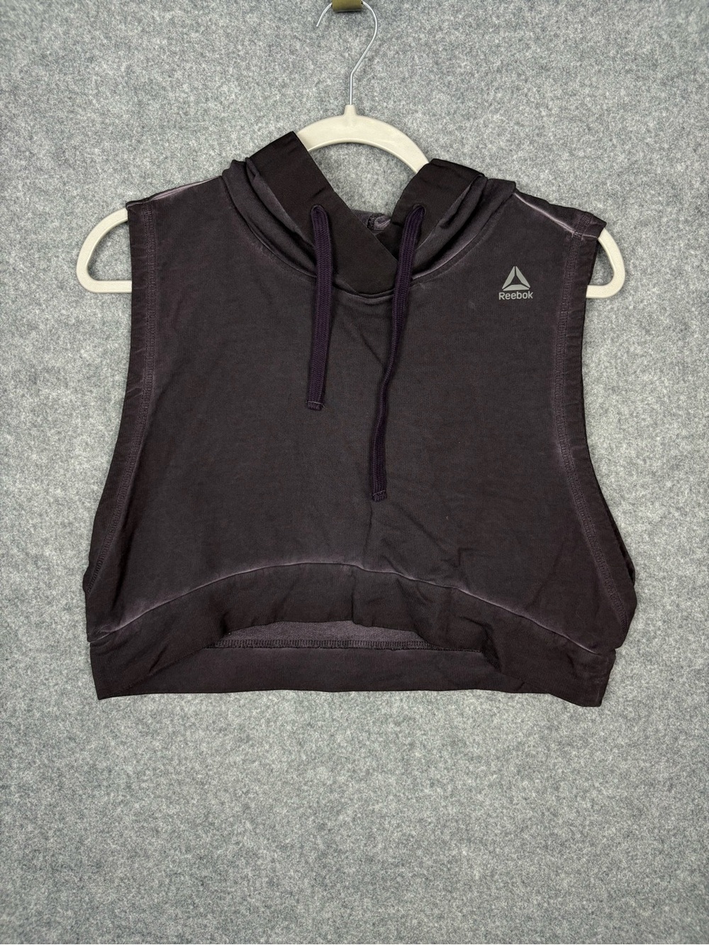 Reebok Cropped Sleeveless Hoodie Women’s M